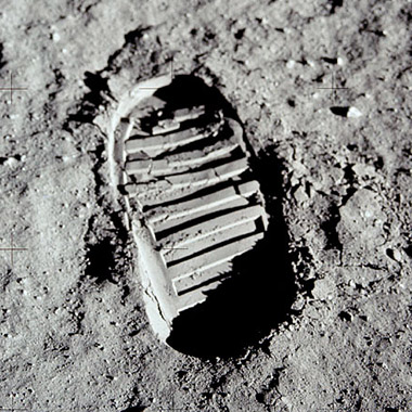 AS11-40-5877: Buzz Aldrin bootprint, made to test the properties of the regolith (lunar soil)